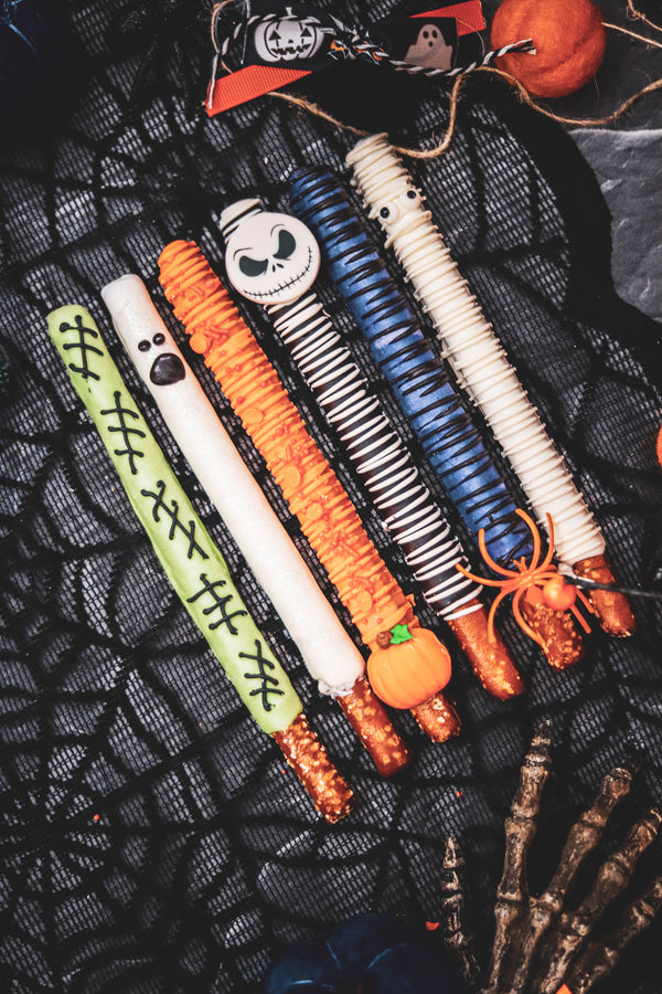 Halloween Chocolate Covered Pretzels, 1/2 Dozen